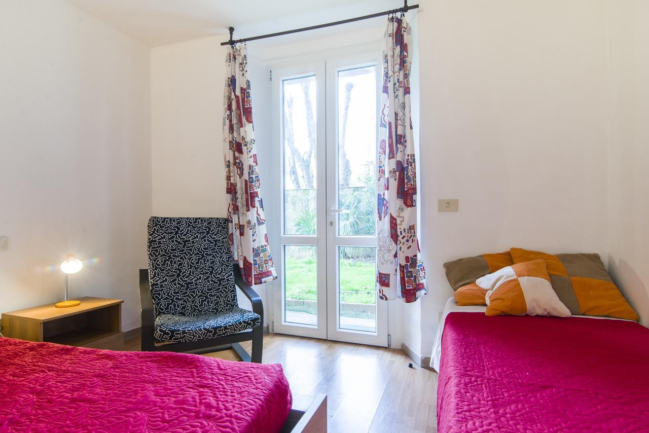 Nelson Mandela Forum Flat Florence Extérieur photo